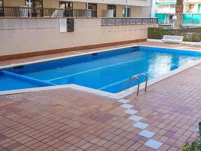 5F7A7FB016CB144099F8B2A0422949C5