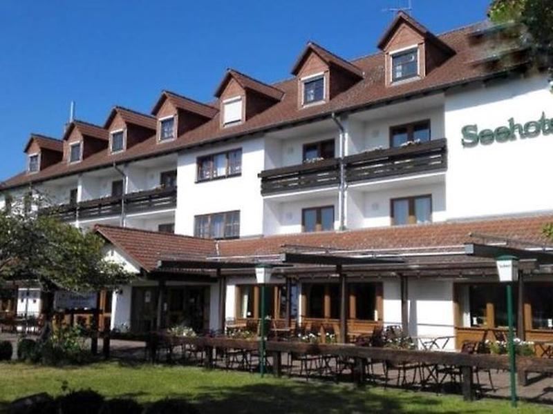 F0094A951694467C32F4784161B925E8