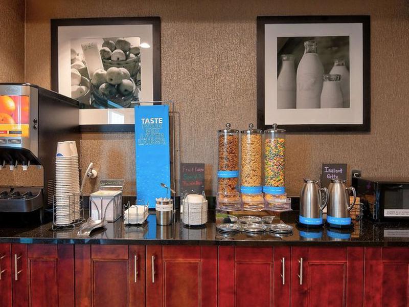 0199AD653236EF3AEE657FE8D9BF8243