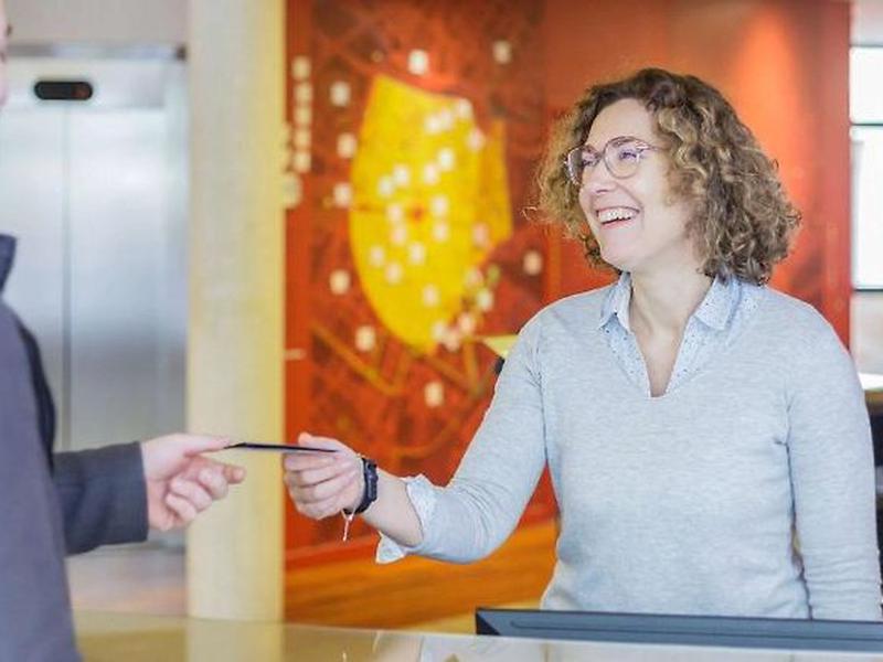 B84CBBBFA256FB07096EEFF0A49D18C7