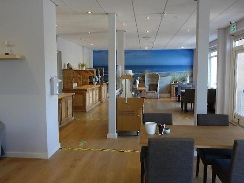 DFD6C7767655E8AD93C09F59A361BE21