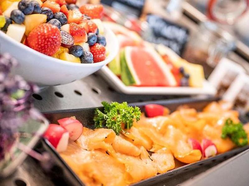 0CDBFA7055EF68F9A8FE37A701F4324C