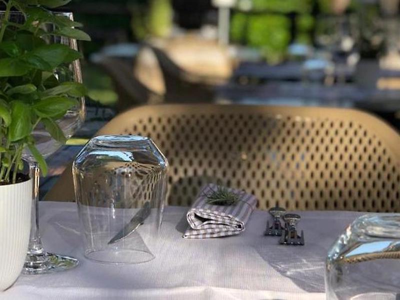 80FB4B31E113A24A412CE0370E6F156E