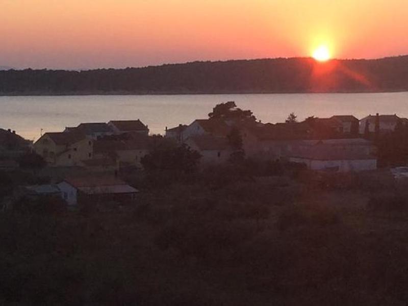 D2721C8F77143A1ABE76B45422CCAFDA