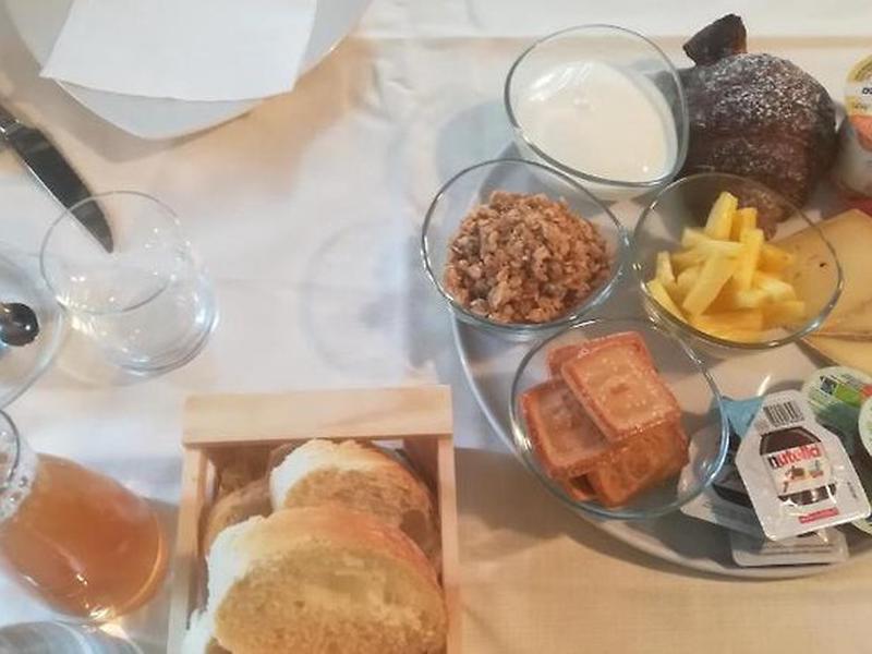 188DE17CE7670FE67F7A96B34C2A0317