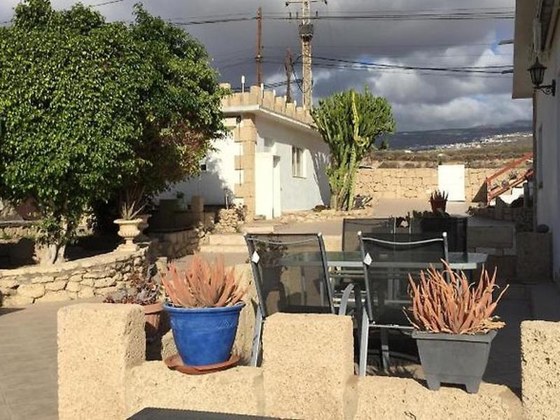 79A279A89E65A1E3D0E8BE25ECA8F972