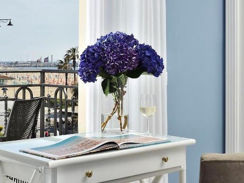 F8208824F92DC47B458E68E141CDC3F2