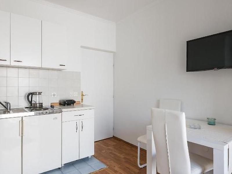 3D17201C23621DE9030AFB972555EF6E