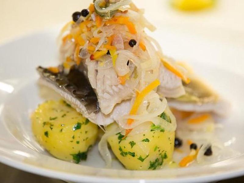 B5601A6752F6A3BC5573668EFC37DFD9