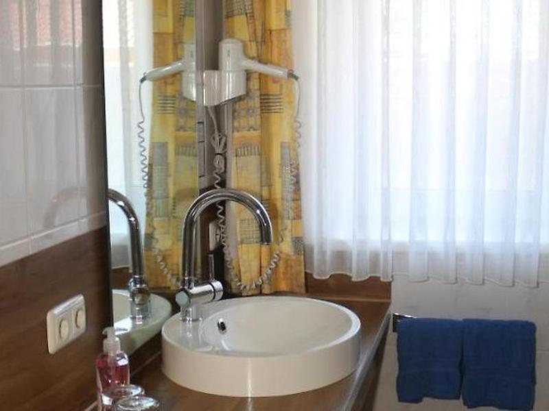 9D8060BA6B2D59793B259164CC359CF5