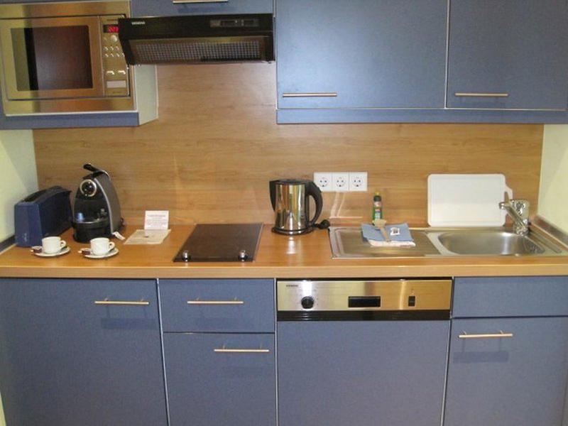 838E017694DDA94D900CDEEB62C5B097