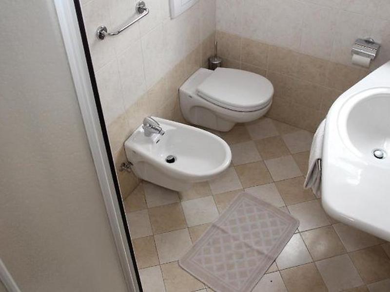 274034B41797FE497138C825170BBAC1