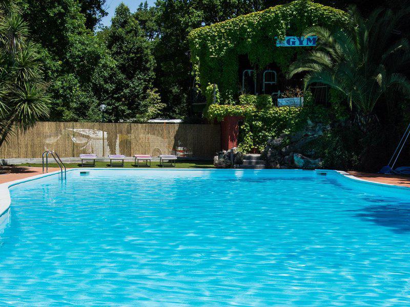 C6F50F4E563BDE43C2EF79117CEF7BAC