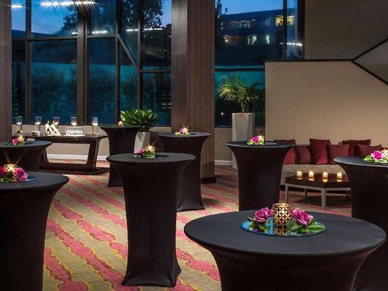 33FDAED675B3012A16BF7013157AD713