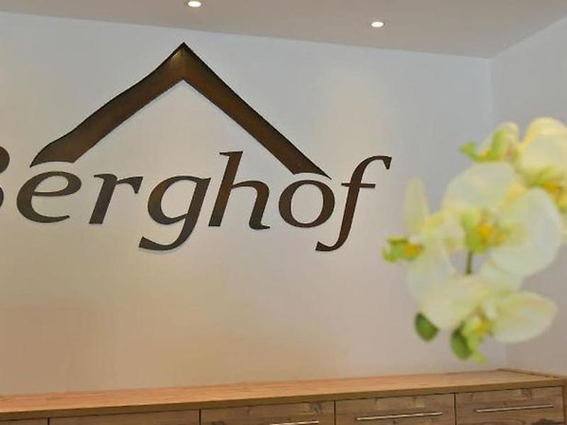 16424C152DE6439B047A87725F9B2464