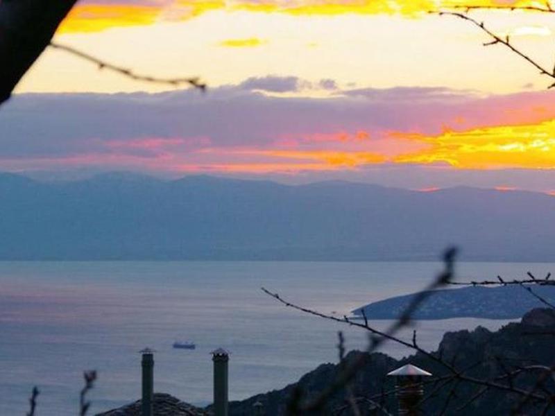 8D8B00712AB26D1281AF452DA0F58D54