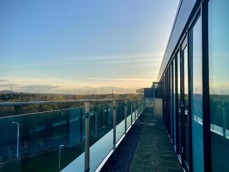 0960C0A968E19398A254CB58941DA001