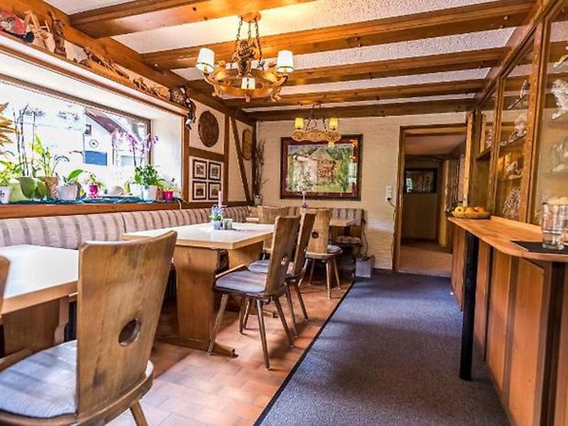 6173C171880E7E8D3F09EF3FC14B08F1