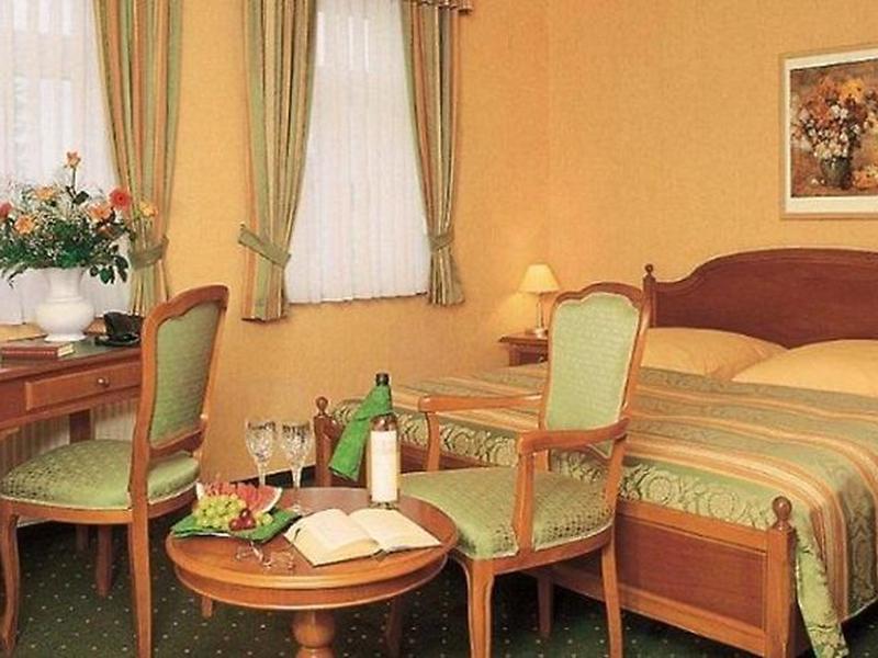 0A0E01204F5F37EB052C39ED1E76FBD5