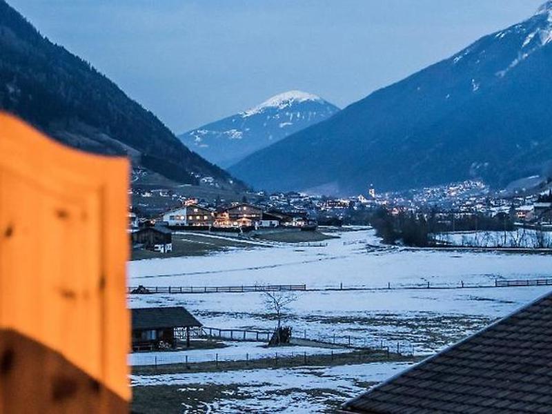 FE3BC1E43770B1316635F32065830DAC