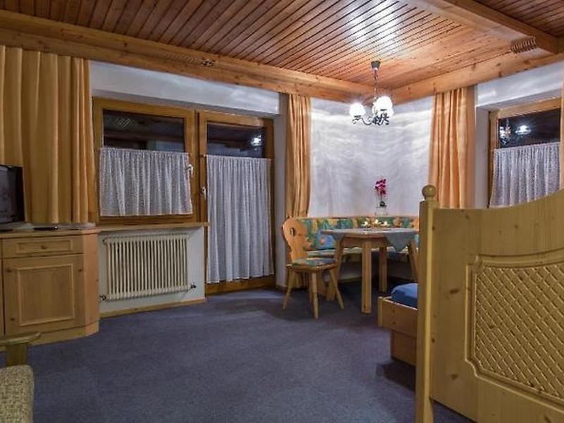 7ED42DC262C7C4FD2BD2B5684B77B80C