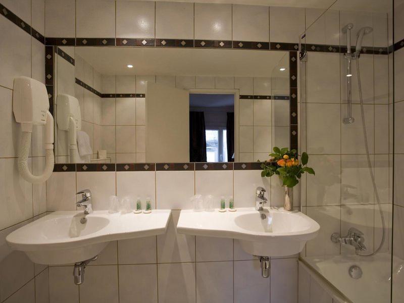 F37F5E890DD15A033806C65F63C365AF