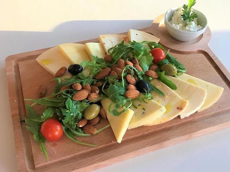 7BCA1D835D4F6B1C89BD57B854922C21