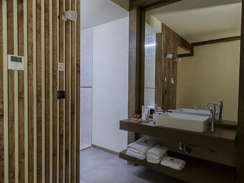 BCA2EA6DB7B746155EF95744E6045F85