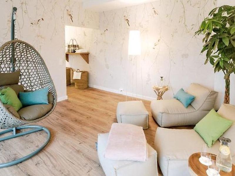 101B14720A52A9F1B5D2F1EC0B6988DD