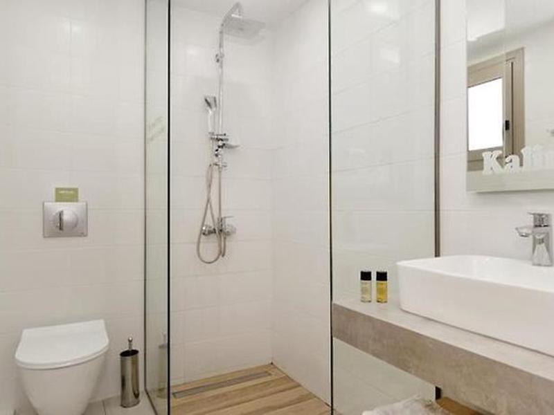 7EE7EE28C9158781B3DAEBAA63131DB4