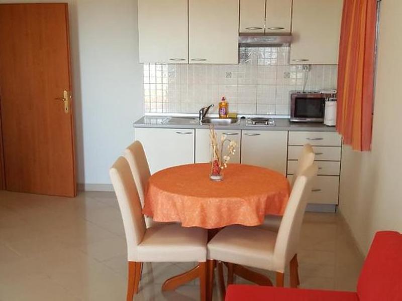 C342A9B5F186246D1433BBD43B1B1A12