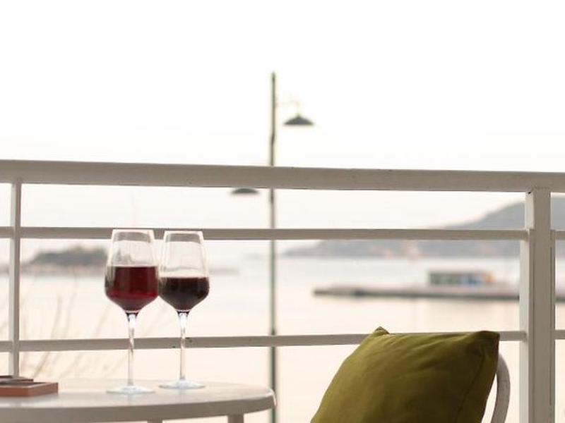 048BC441521F2507DE49016056107674