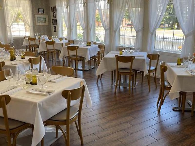 39F7E33FEC1384B44ECC1FC7B1D9FA04