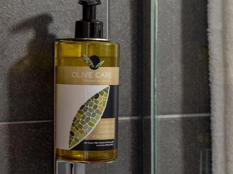 5CA528F81A013260A13653C6B3E959CB