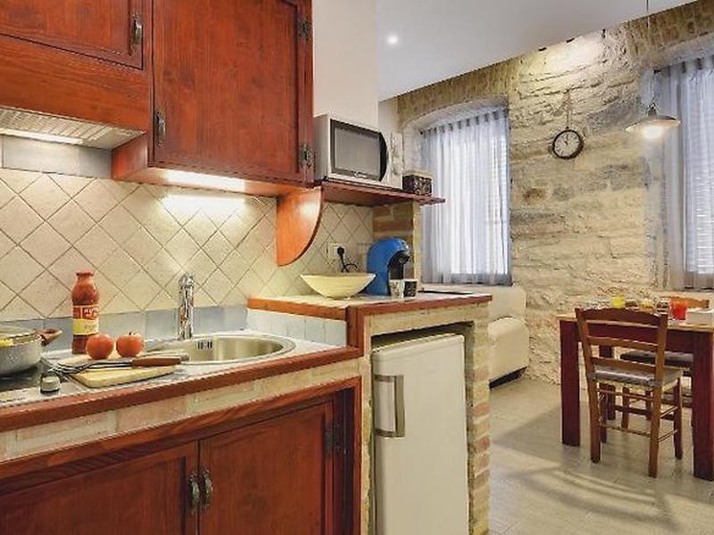 7946B07306CA3C695A93CC80444FDF44