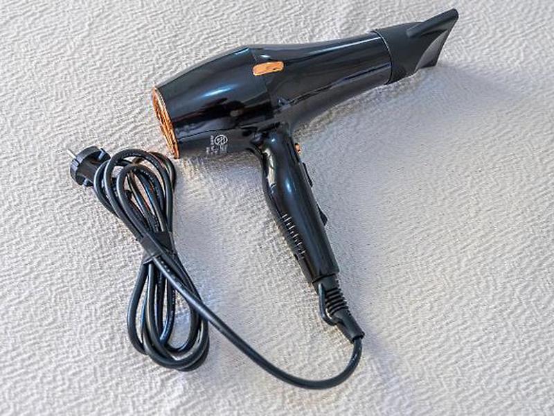 BD244B1EA2737D5DFC03D4221B3D3EB9