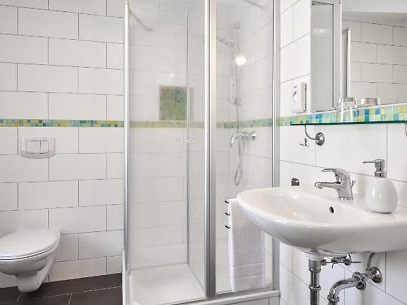 E456FAD00BDD7C120E236153AAB9A62D