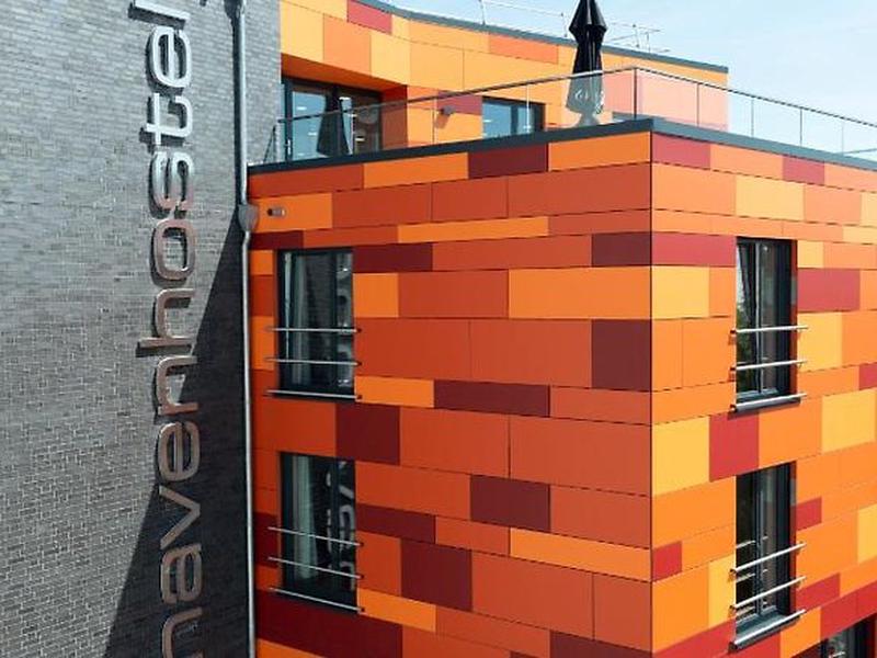 B63BCC06A346410F53257776CBB40A0E