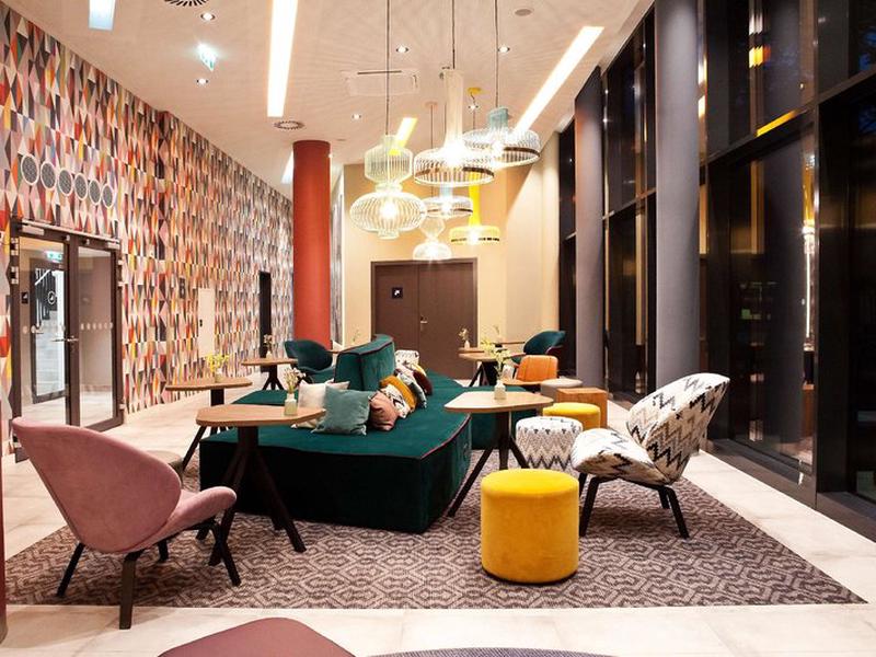 E299E180772D9CD9E2040A7666320F00