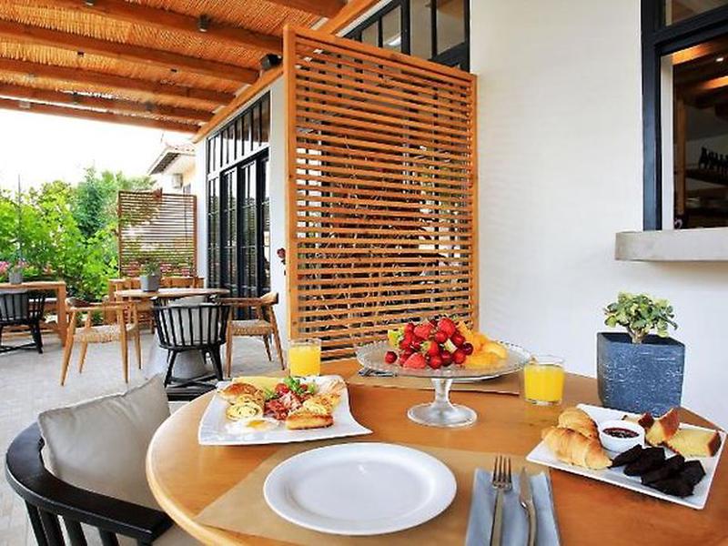 783386B15A5584379698EDCC896D580F