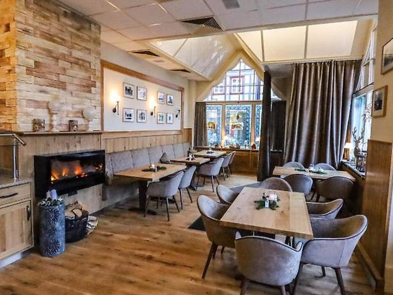 DC5162F1CD2BF2C8354F3AB46F344163