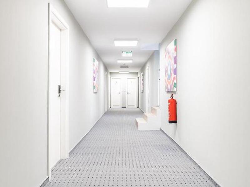 A01EEA380D0D72159C229D4F85ADC599