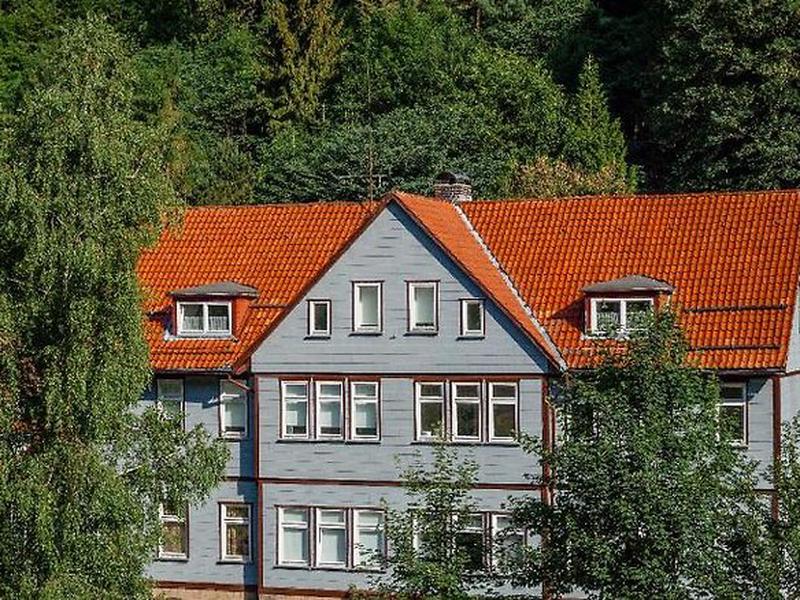 30309ABE1AF7E2A1085887CA184DD279