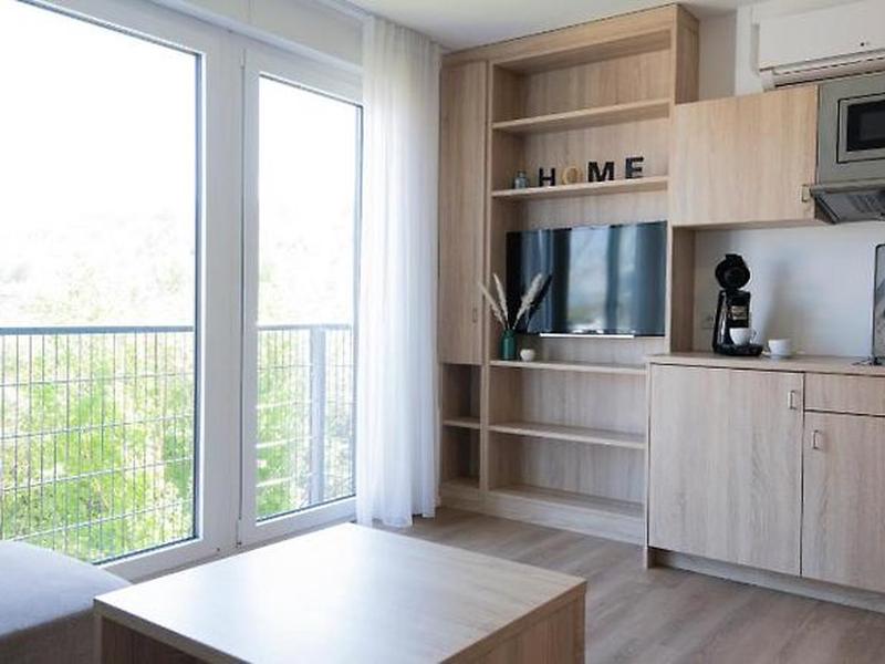 43448CB97168998BF5E611232487E711