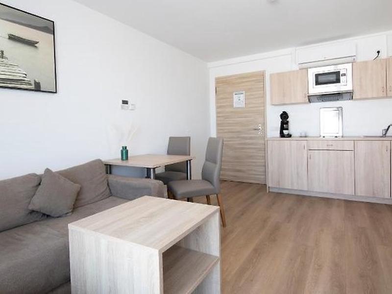 5045FF7FBCE6F1543319CF60506519ED