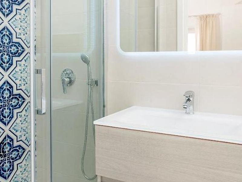 D9A69337D4B2250668648FCACCCEF318