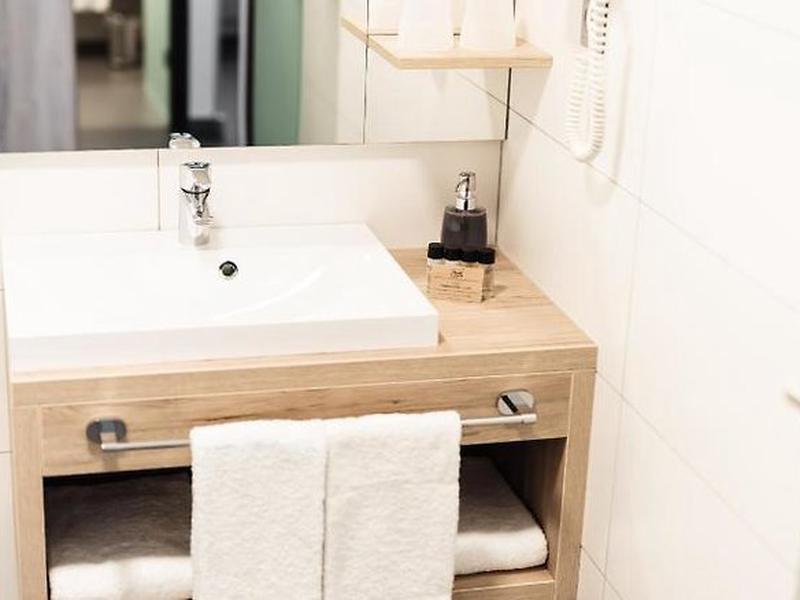 2C0BEEFBF264C88A2784C9C594EFACE1