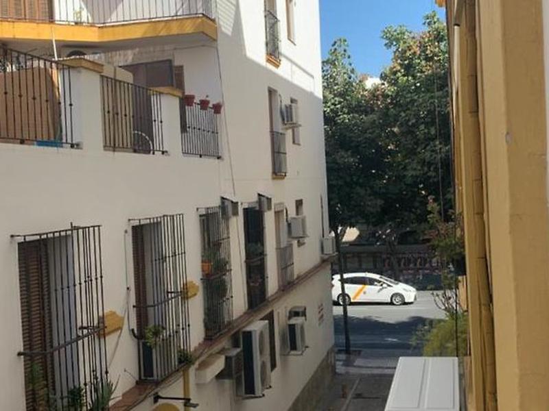 5155E08B7D5734595FEDF186C888AE4E