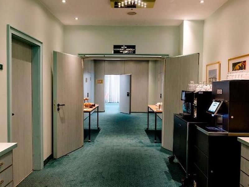 9A89C48C430BADE76B79B88A937573A0