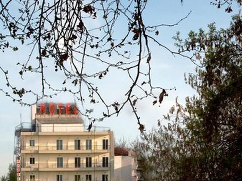 67ACC5F5A11CEBC03E7B709A24B264B1